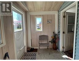 254 HEAD Street S - 5