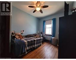 204 QUEEN Street S - 10