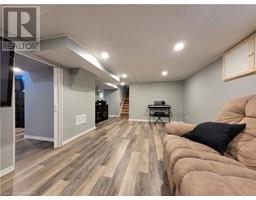 204 QUEEN Street S - 16