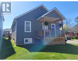 204 QUEEN Street S - 2