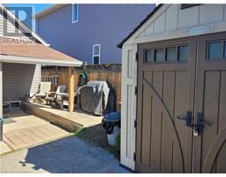 204 QUEEN Street S - 26