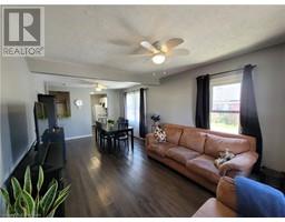 204 QUEEN Street S - 4