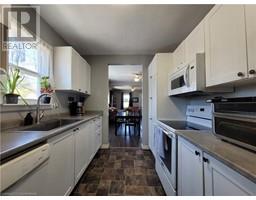 204 QUEEN Street S - 8