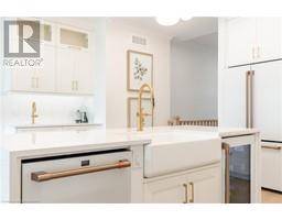 41 BLUENOSE Drive - 12