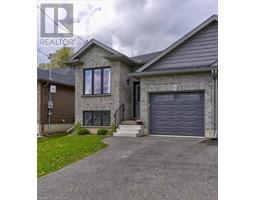 56 NORFOLK Street - 2