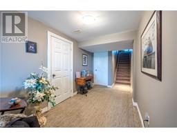 73 UPPER CANADA Drive - 20