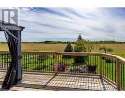 73 UPPER CANADA Drive - 23