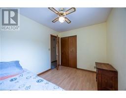 25 MERGL Drive - 16
