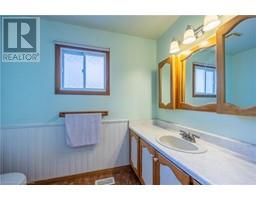 25 MERGL Drive - 18