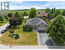 332 DUNCOMBE Road - 2