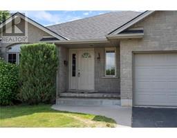 332 DUNCOMBE Road - 4