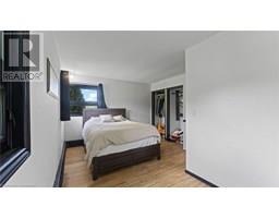 905 BLUELINE Road - 17