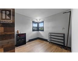 905 BLUELINE Road - 20