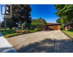 222 DUNCOMBE Road - 2