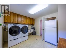 222 DUNCOMBE Road - 27