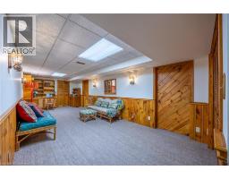 222 DUNCOMBE Road - 31