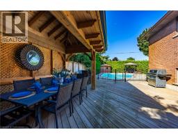 222 DUNCOMBE Road - 38