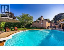 222 DUNCOMBE Road - 41