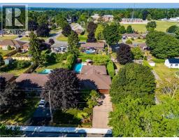 222 DUNCOMBE Road - 44