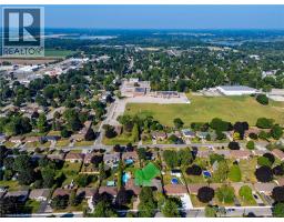 222 DUNCOMBE Road - 46