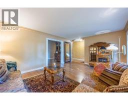 222 DUNCOMBE Road - 7