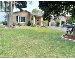 66 CRESTLYNN Crescent - 2