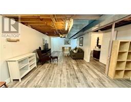 20 JONES Avenue - 23