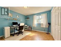 20 JONES Avenue - 27