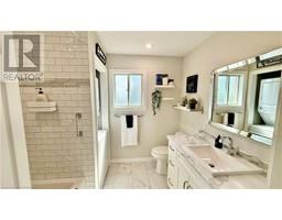 20 JONES Avenue - 32