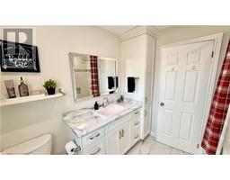 20 JONES Avenue - 33