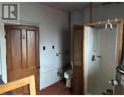 49 ELLIS Street - 9