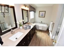 31 BLASDELL Court - 33