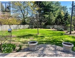 30 LYNNDALE Road - 33