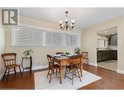 30 LYNNDALE Road - 6