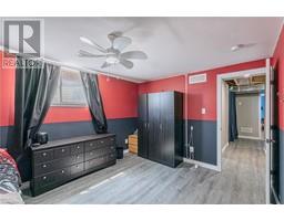 200 OAK Street - 37