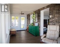 307 GRACE Street - 20