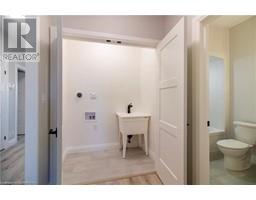 93 DUCHESS Drive - 13