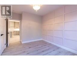 93 DUCHESS Drive - 25