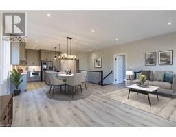 93 DUCHESS Drive - 3