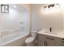 93 DUCHESS Drive - 7