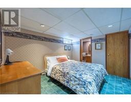 100 MARKET ST E - 23