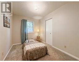 15 FAIRVIEW Drive - 18