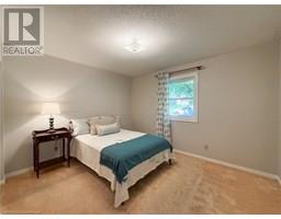 15 FAIRVIEW Drive - 20