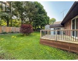 15 FAIRVIEW Drive - 41