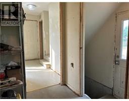 56-58 OAKWOOD Avenue - 44