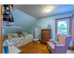 5 HAWTHORNE Avenue - 24