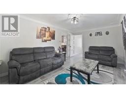 81 E CHURCH Street E - 10