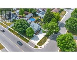 81 E CHURCH Street E - 28