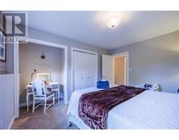 83 WOLVEN Street - 24