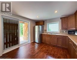 256 HEAD Street S - 17